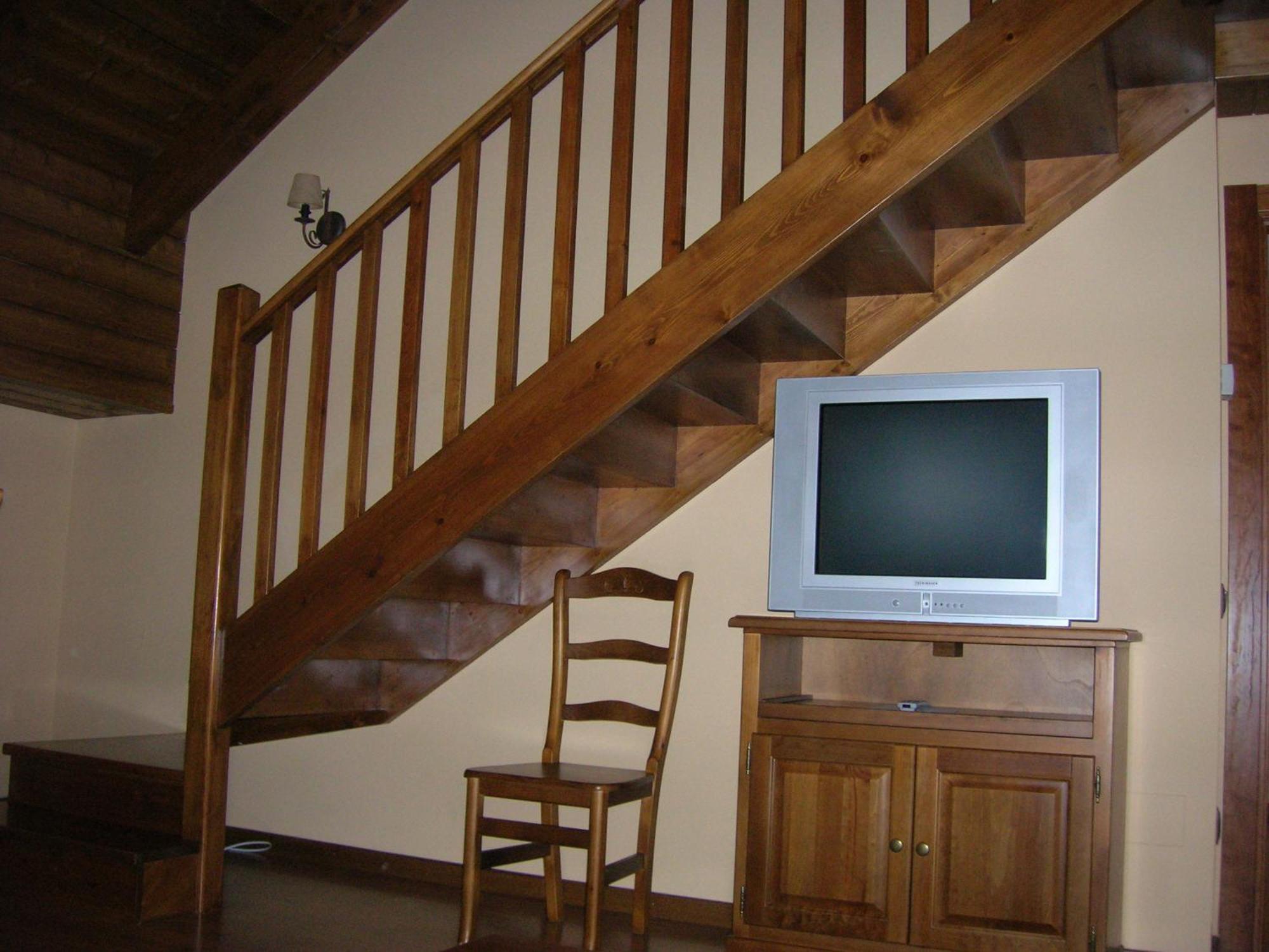 Apartamentos Turisticos Lavedan Tramacastilla de Tena Bagian luar foto